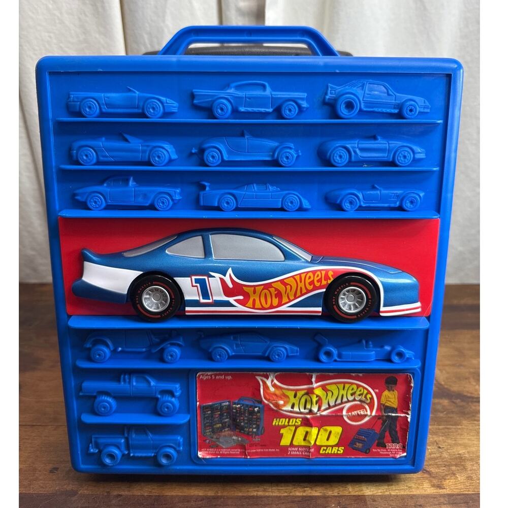 Vintage 2000 Hot Wheels Rolling Suitcase Style Storage Case Holds 100 Cars + Mat